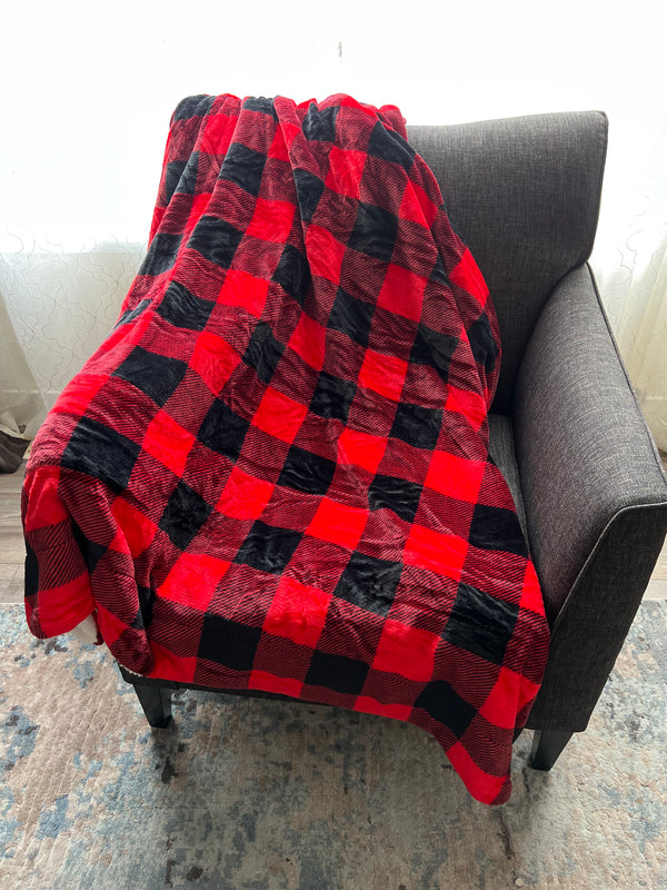 Buffalo Plaid Sherpa Blanket with Personalization
